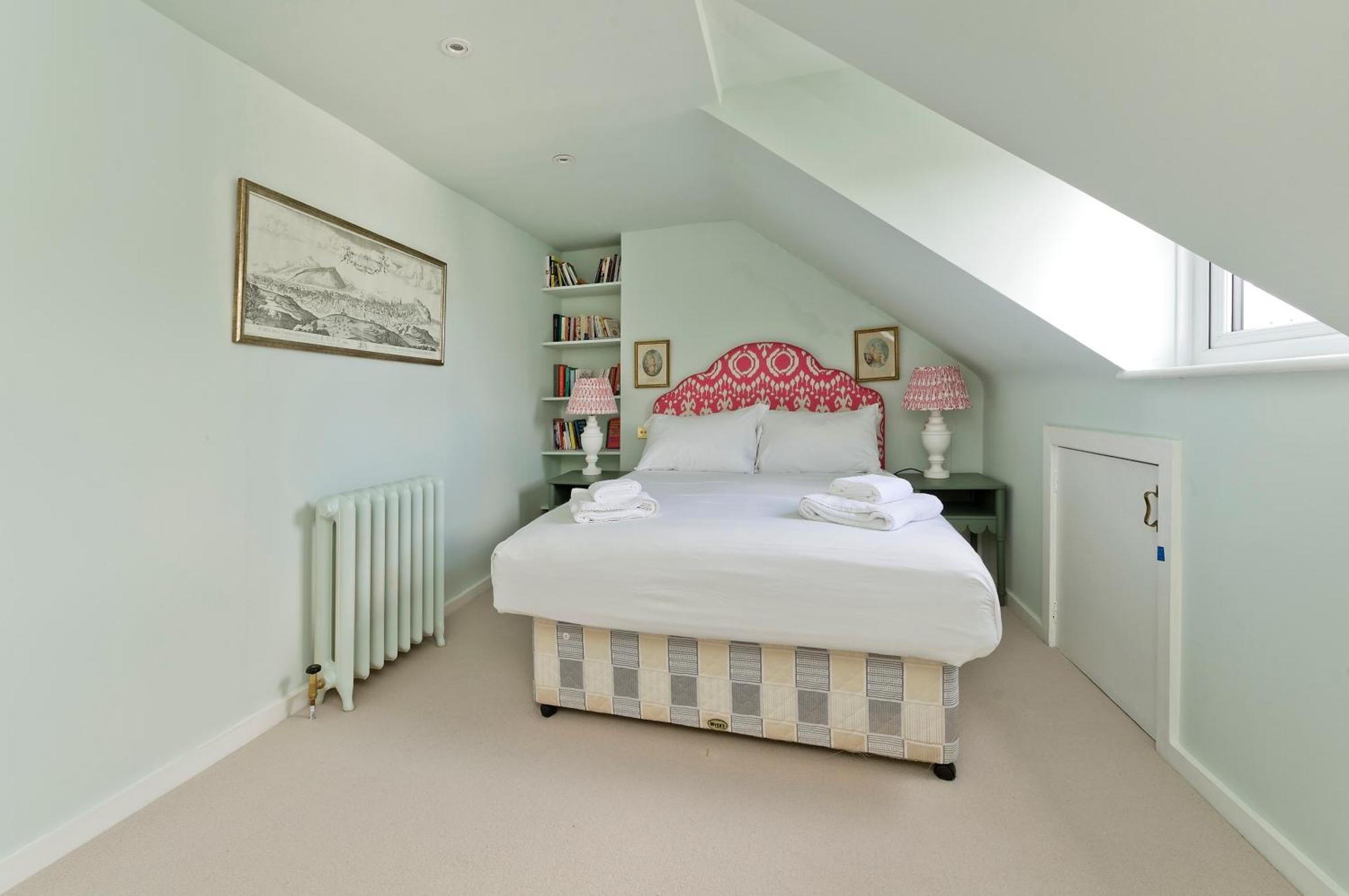Delightful Flat In Brackenbury Near Hammersmith